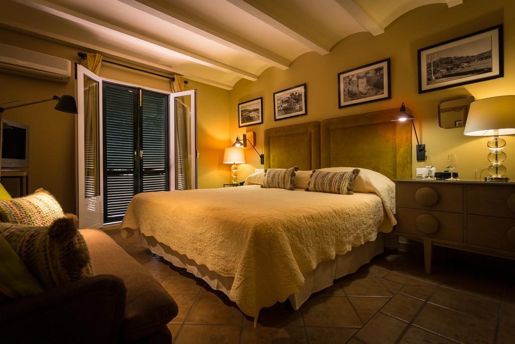 Hotel Carabeo Nerja Room photo